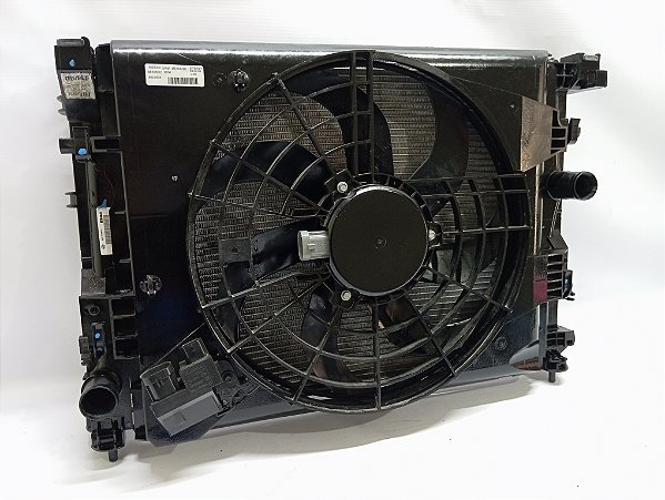 RADIADOR DEFLETOR VENTOINHA P FRONTAL KICKS 2021 1.6 AUT