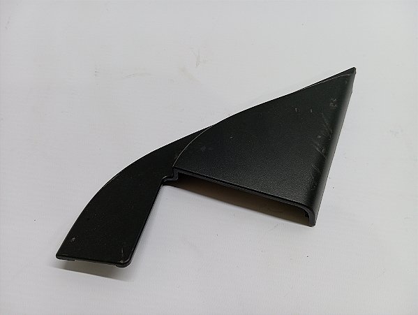 MOLDURA INTERNA RETROVISOR LADO DIREITO NISSAN KICKS 2021/22