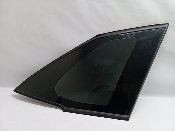 VIDRO VIGIA TRASEIRO LADO DIREITO CITROEN C4 PICASSO