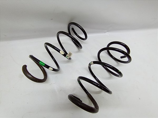 PAR MOLAS SUSPENSÃO DIANTEIRA HYUNDAI CRETA 1.6 AUT 20/21