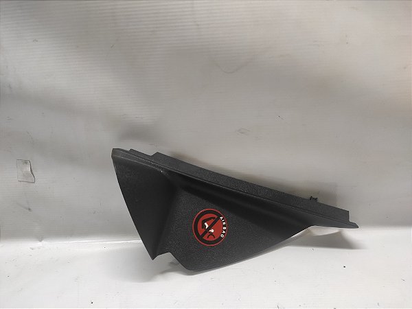 ACABAMENTO LATERAL LADO DIREITO PEUGEOT 2008 15 A 19