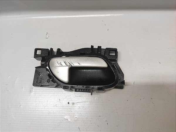 MAÇANETA INTERNA PORTA LD DIREITO PEUGEOT 2008 15 A 19