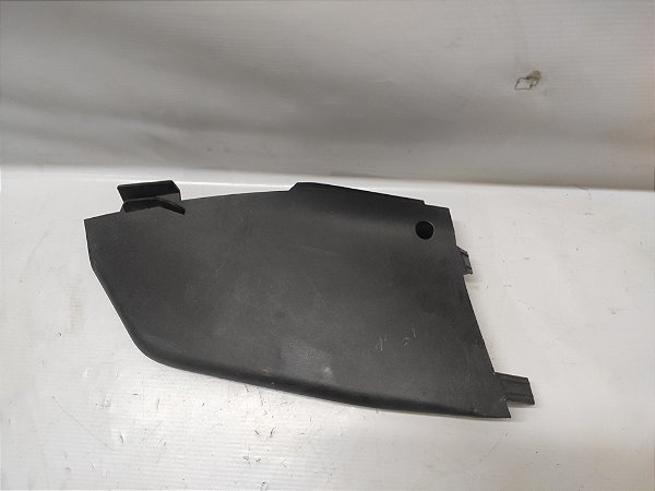 ACABAMENTO CONSOLE CENTRAL LD ESQUERDO PEUGEOT 2008 15 A 19