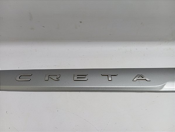 FRISO PORTA DIANTEIRA DIREITA HYUNDAI CRETA 2023