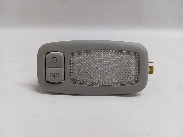 LUZ INTERNA CORTESIA TETO LADO DIREITO HYUNDAI CRETA 2023