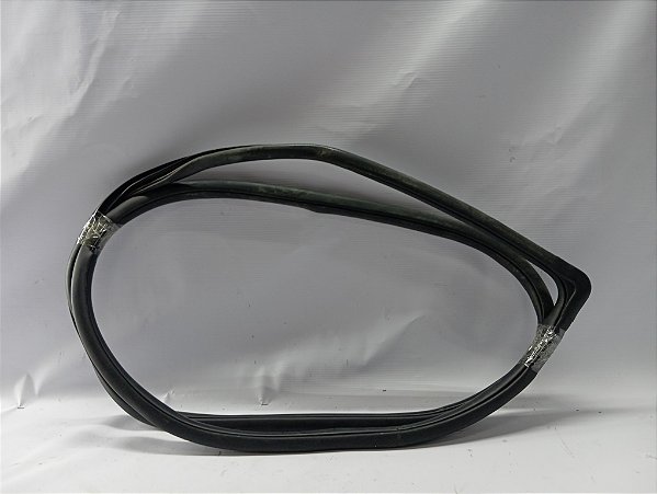 BORRACHA PORTA DIANTEIRO DIREITO HYUNDAI CRETA 19 A 22