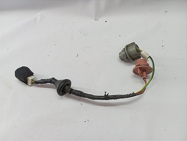 SOQUETE LANTERNA FREIO TRASEIRA HYUNDAI CRETA 19 A 22