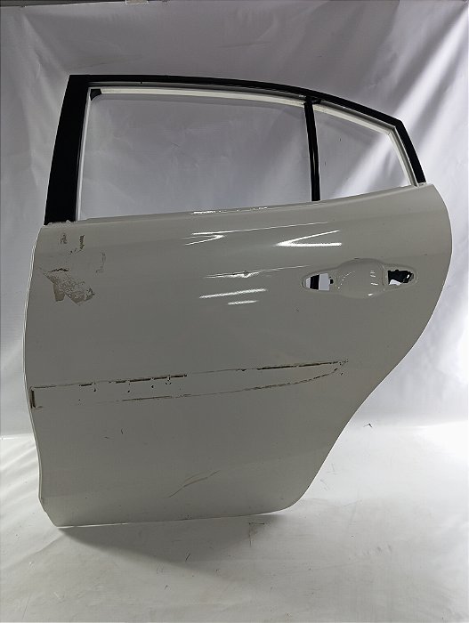 PORTA TRASEIRA DIREITA LATARIA  TOYOTA YARIS SEDAN 2023