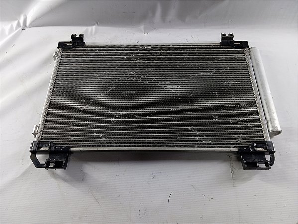 CONDENSADOR AR CONDICIONADO ORIGINAL TOYOTA YARIS 1.5 2023