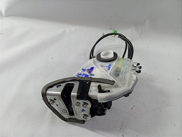 FECHADURA ELETRICA PORTA TRASEIRA ESQUERDA TOYOTA YARIS 2023
