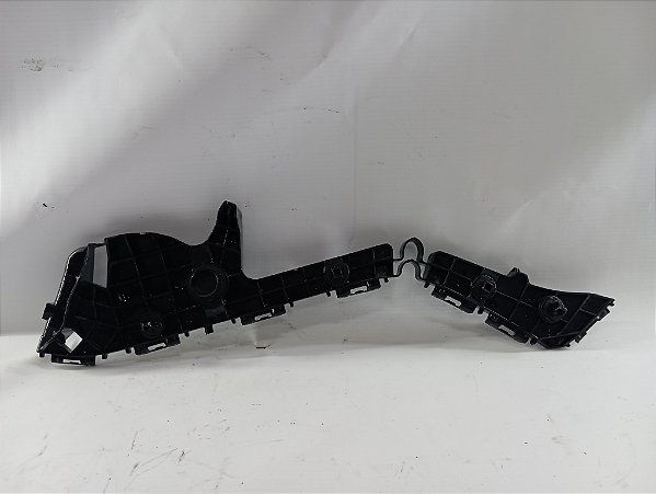 GUIA SUPORTE PARACHOQUE TRASEIRA ESQ TOYOTA YARIS SEDAN 2023