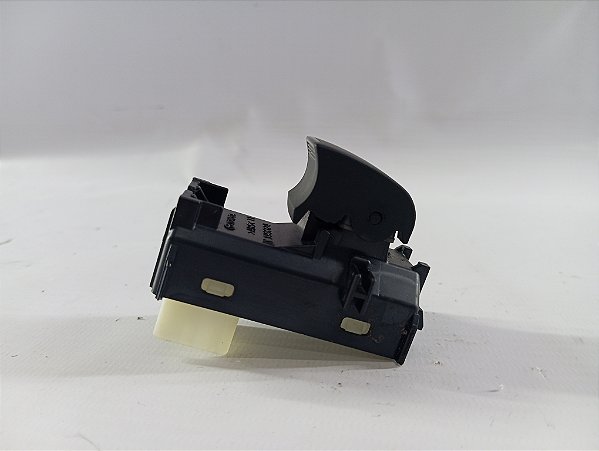 BOTAO COMANDO VIDRO TRASEIRO DIREITO TOYOTA YARIS 1.5 2023