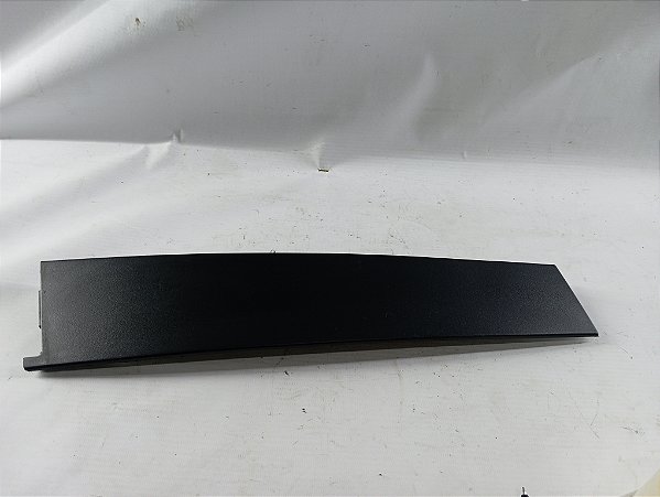 APLIQUE EXTERNO COLUNA PORTA DIANTEIR ESQUE PEUGEOT 208 2022
