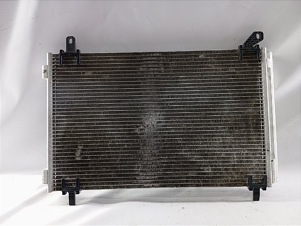 CONDENSADOR AR CONDICIONADO ORIGINAL PEUGEOT 208 1.6 2022
