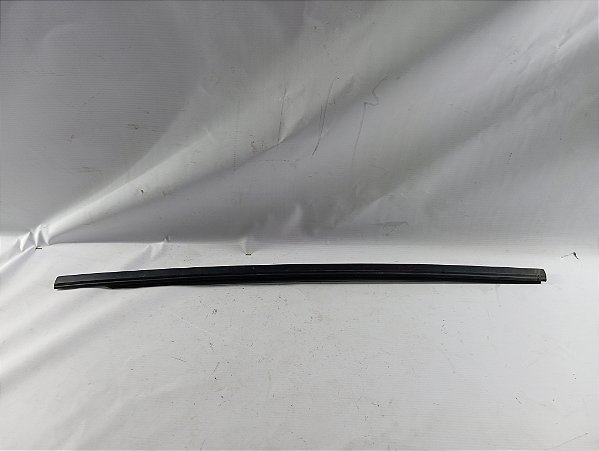PESTANA EXTERNA VIDRO PORTA DIANTEIRA ESQUE PEUGEOT 208 2022