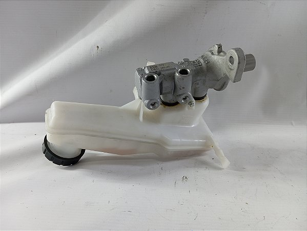 CILINDRO HIDRAULICO MESTRE FREIO E RESERVAT PEUGEOT 208 2022