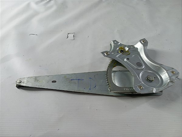MAQUINA VIDRO ELETRICO TRASEIRO DIREITO YARIS HATCH 21/22