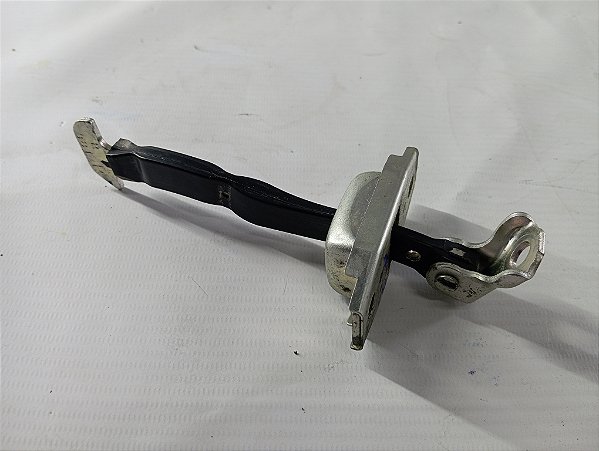 LIMITADOR PORTA TRASEIRA ESQUERDA TOYOTA YARIS HATCH 21/22