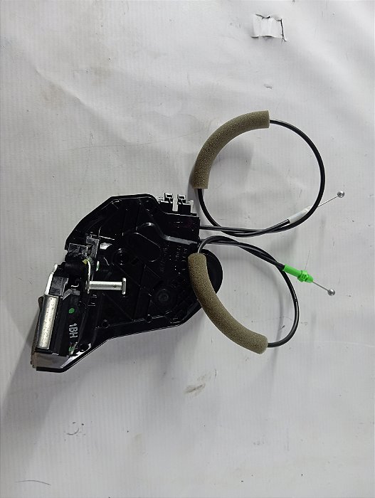 FECHADURA ELETRICA PORTA TRASEIRA ESQUERD TOYOTA YARIS 21/22