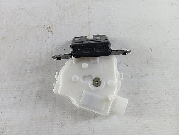 FECHADURA ELETRICA TAMPA TRASEIRA TOYOTA YARIS HATCH 21/22