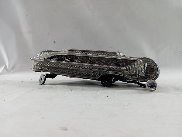 FAROL AUXILIAR DIURNO LED DRL ESQUERDO TOYOTA YARIS 21/22
