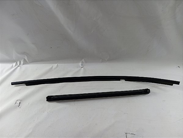 PAR PESTANA PORTA TRASEIRA DIREITA TOYOTA YARIS HATCH 21/22