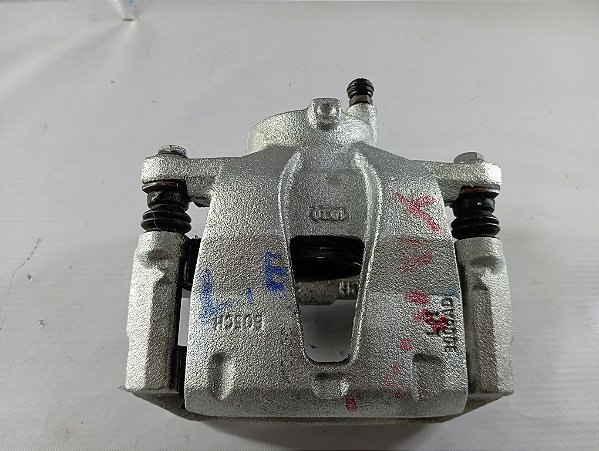 PINÇA FREIO MUNHÃO DIANTEIRO ESQUERDO TOYOTA YARIS 21/22
