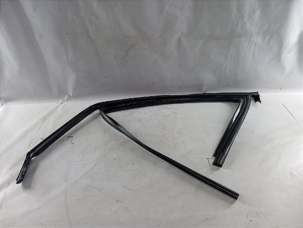 BORRACHA CONTORNO VIDRO DIREITA ESQEURDA PEUGEOT 2008 19/20