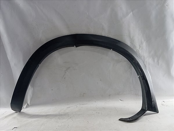 APLIQUE PARALAMA DIANTEIRO ESQUERDO PEUGEOT 2008 2019/20