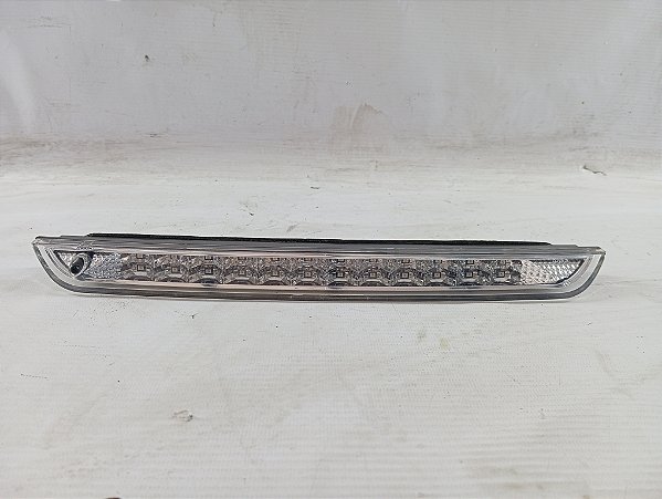 BREAK LIGHT TERCEIRA LUZ FREIO PEUGEOT 2008 2019/20 ORIGINAL