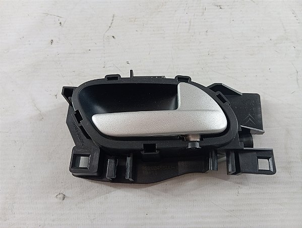 MAÇANETA INTERNA PORTA TRASEIRA DIREITA PEUGEOT 2008 2019/20