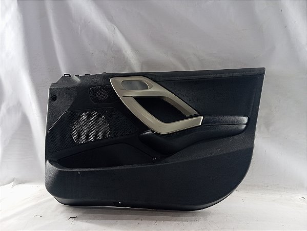 LATERAL FORRO PORTA DIANTEIRA DIREITA PEUGEOT 2008 2019/20