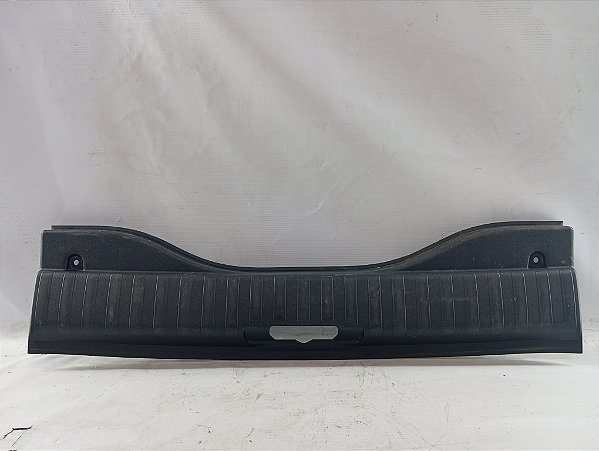 ACABAMENTO INTERNO PORTA MALAS BATENTE PEUGEOT 2008 2019/20