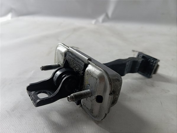 LIMITADOR DA PORTA DIANTEIRA ESQUERDA PEUGEOT 208 2013 2014