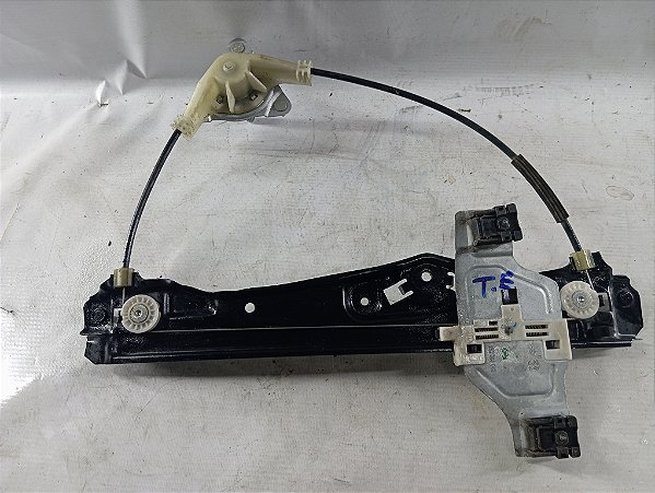 MAQUINA VIDRO TRASEIRO ESQUERDO MANUAL PEUGEOT 208 2013 2014