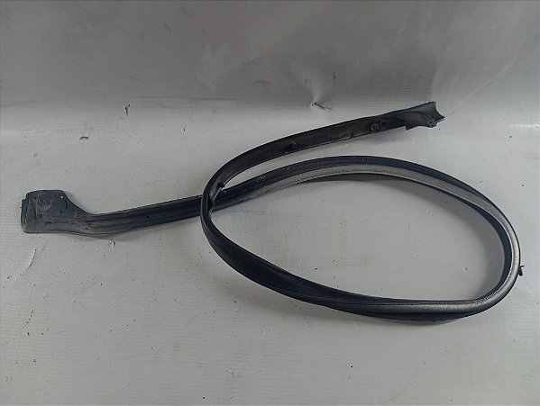 BORRACHA VEDAÇAO PORTA TRASEIRA DIR PEUGEOT 208 2013 2014