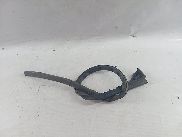 BORRACHA VEDAÇAO  PORTA DIANTEIRA ESQ PEUGEOT 208 2013 2014