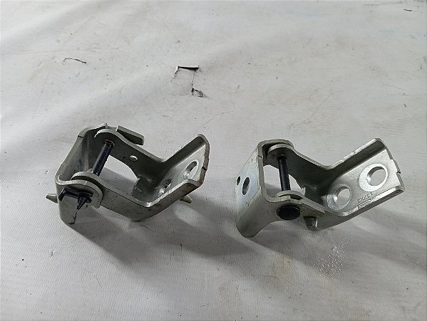 PAR DOBRADIÇA PORTA DIANTEIRA DIREITA PEUGEOT 208 2013 A 19