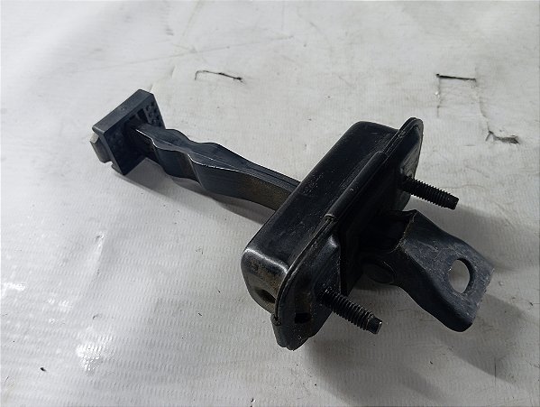 LIMITADOR DA PORTA TRASEIRA ESQUERDA PEUGEOT 208 2013 2014