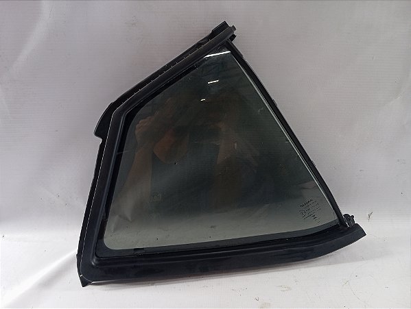 VIDRO FIXO VIGIA TRASEIRO DIREITO NISSAN KICKS 1.6 2025