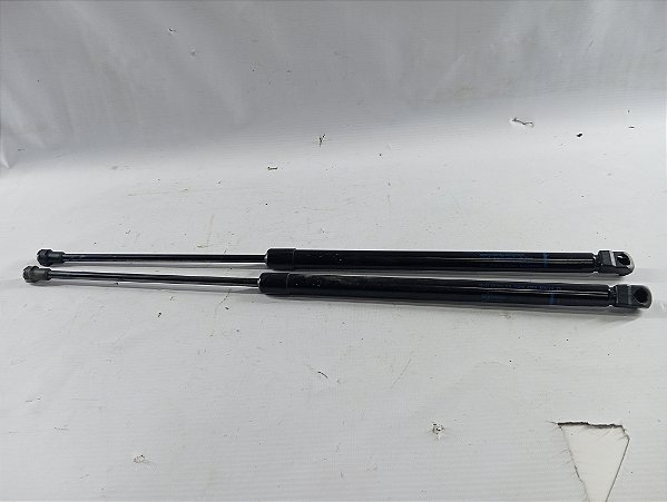 PAR AMORTECEDOR TAMPA TRASEIRA PORTA MALAS NISSAN KICKS 2025