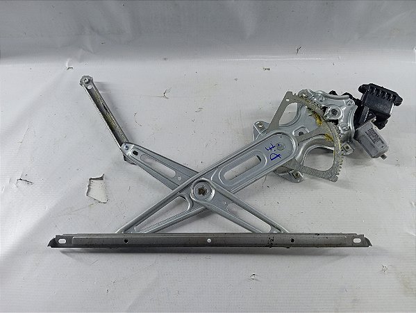 MOTOR E MAQUINA VIDRO ELETRICO DIANTEIRO ESQUERDO YARIS 2023