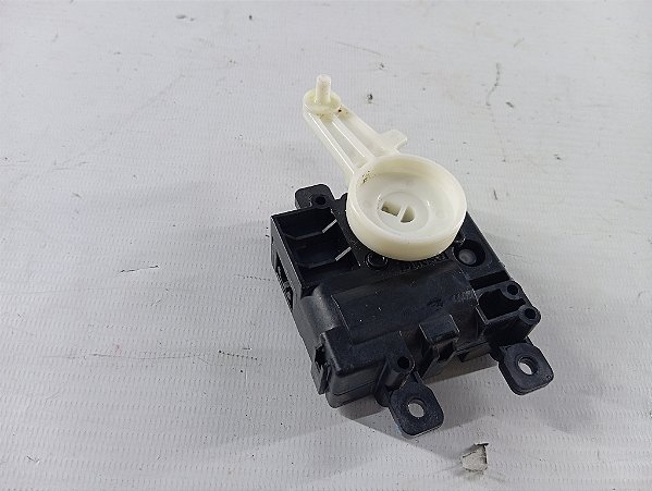 MOTOR CAIXA EVAPORADORA PAINEL TOYOTA YARIS 2023