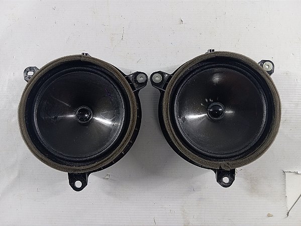 PAR ALTO FALANTES TRASEIROS PORTAS TOYOTA YARIS 2023