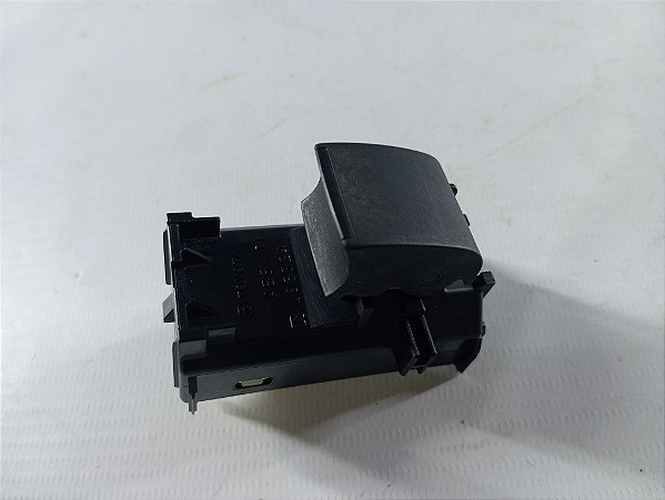BOTAO COMANDO VIDRO PORTA TRASEIRA ESQUERDA YARIS 2023