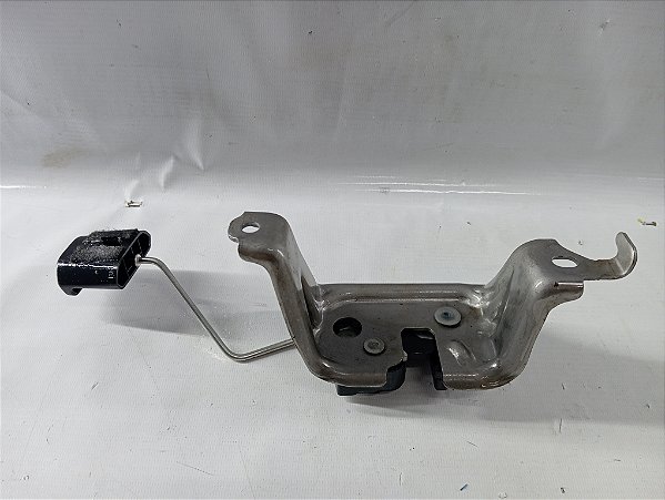 TRAVA TRANCA BANCO TRASEIRO DIREITA TOYOTA YARIS 2023