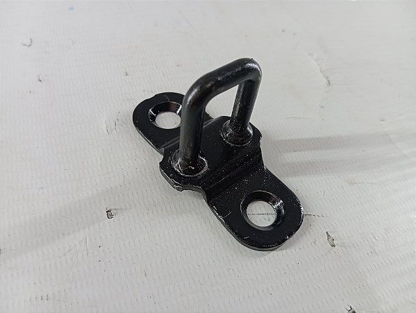 TRINCO TRANCA BATENTE PORTA MALAS TOYOTA YARIS HATCH 2023