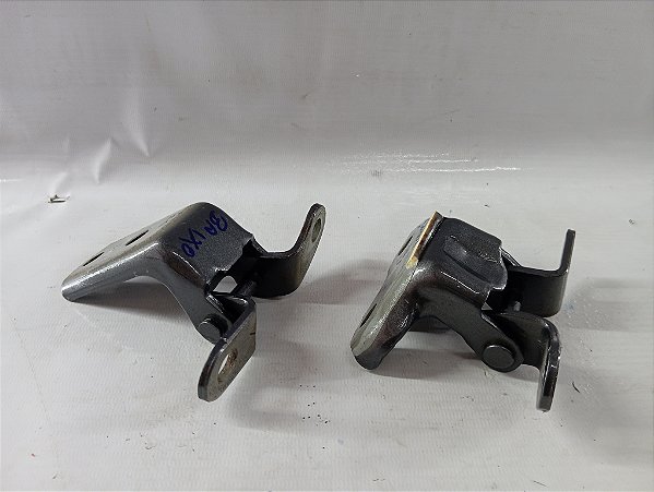 PAR DOBRADIÇA PORTA TRASEIRA ESQUERDA TOYOTA YARIS 2023