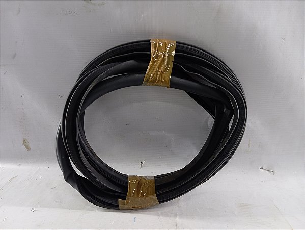 BORRACHA PORTA TRASEIRA ESQUERDA TOYOTA YARIS HATCH 2023