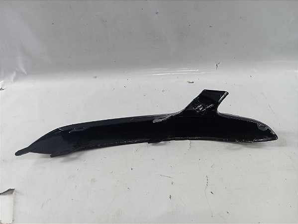 MOLDURA ACABAMENT INFERIOR PARACHOQU DIANT DIREIT YARIS 2023